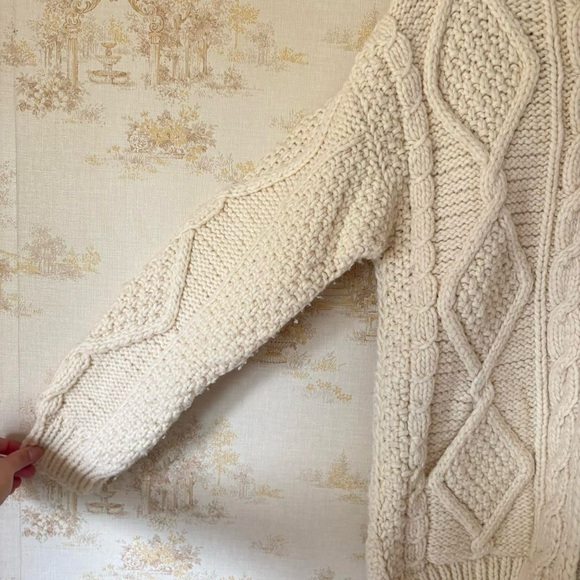 Vintage cream Sisandina wool chunky cable knit full zip hoodie cardigan sweater - Picture 3 of 5